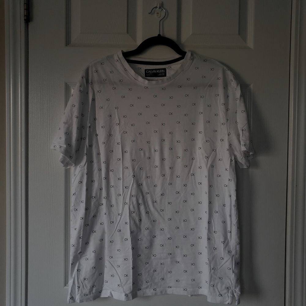 Calvin Klein - Men’s Logo T-Shirt